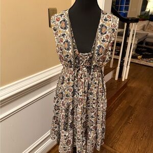 Chic Backless Floral Dress